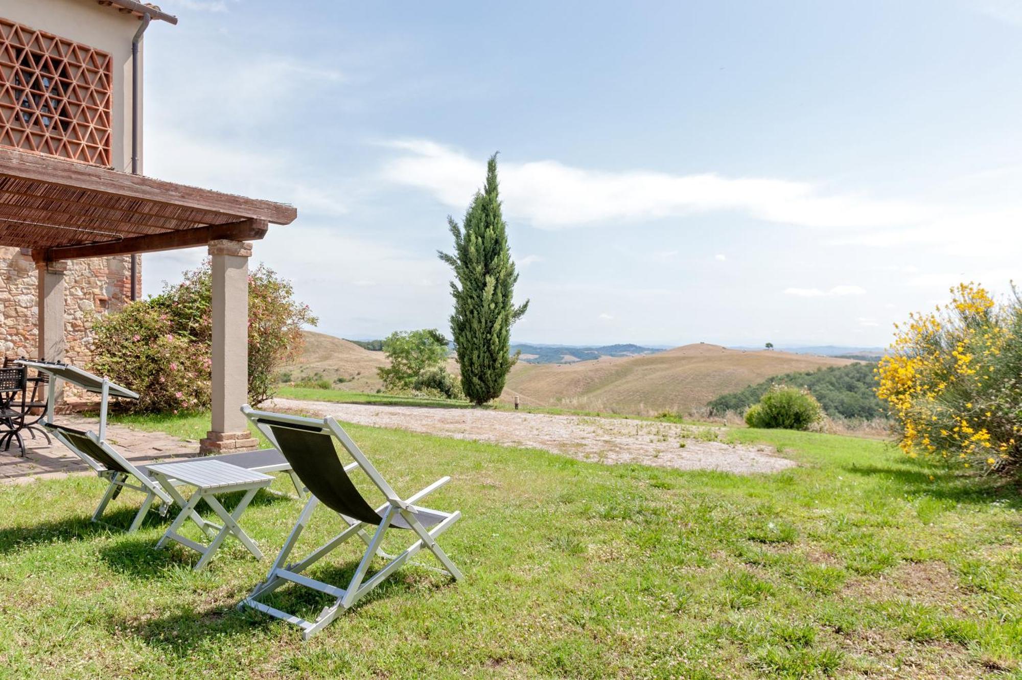 Il Borgo Delle Ville Palaia Buitenkant foto