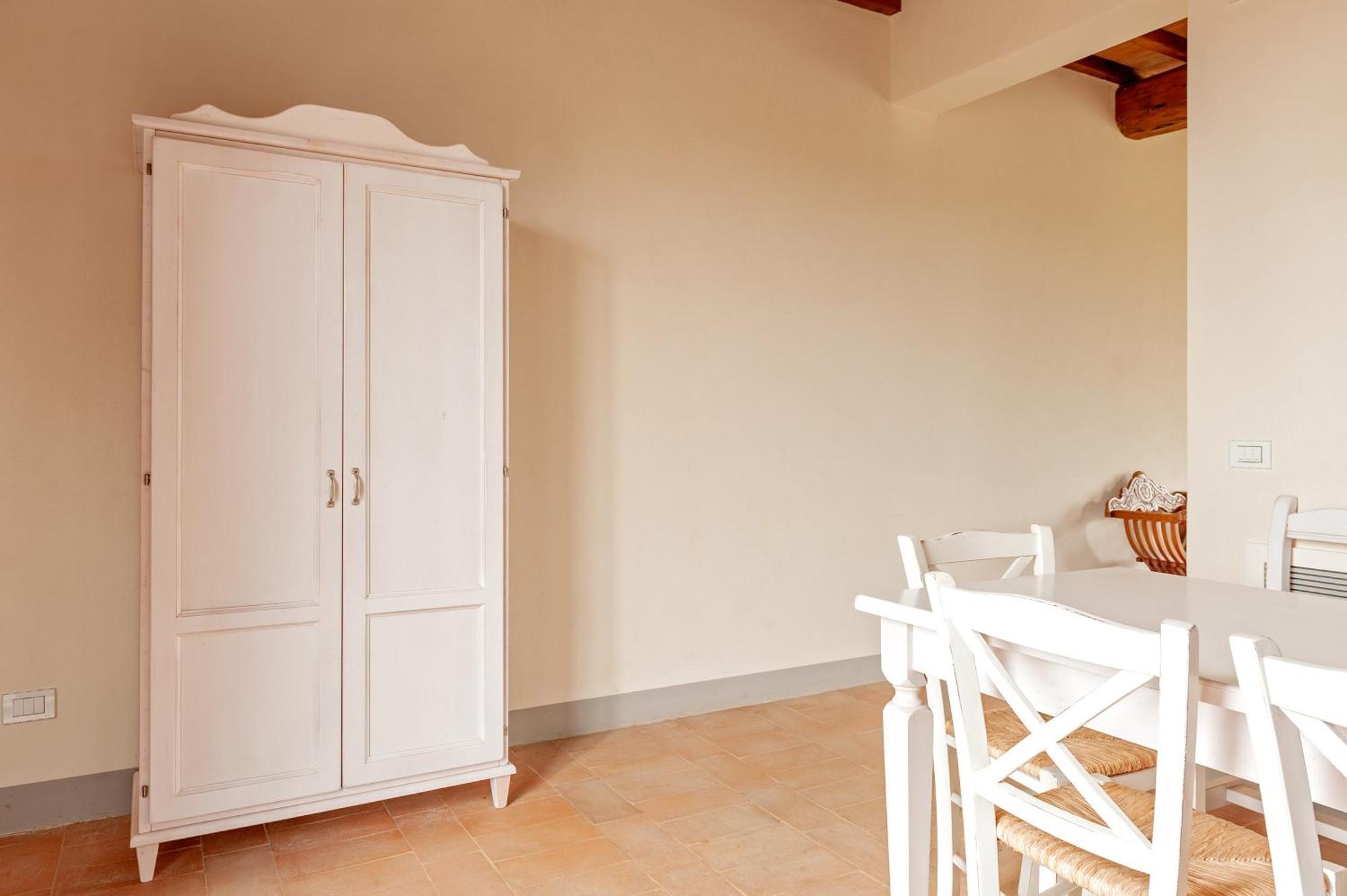 Il Borgo Delle Ville Palaia Buitenkant foto