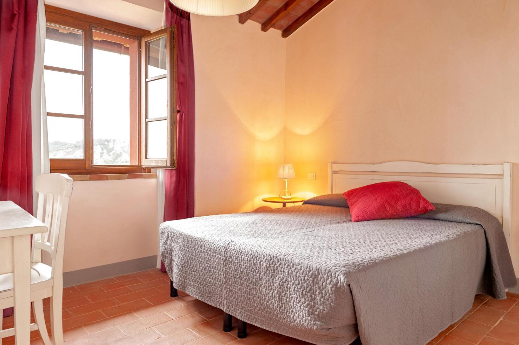 Il Borgo Delle Ville Palaia Buitenkant foto